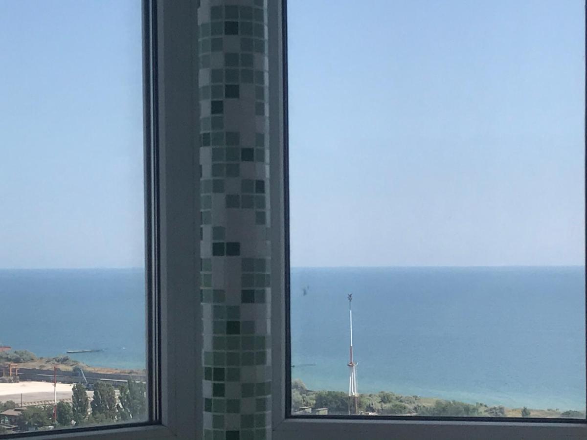 Apartamento Flat with the sea view Chornomorsk Exterior foto